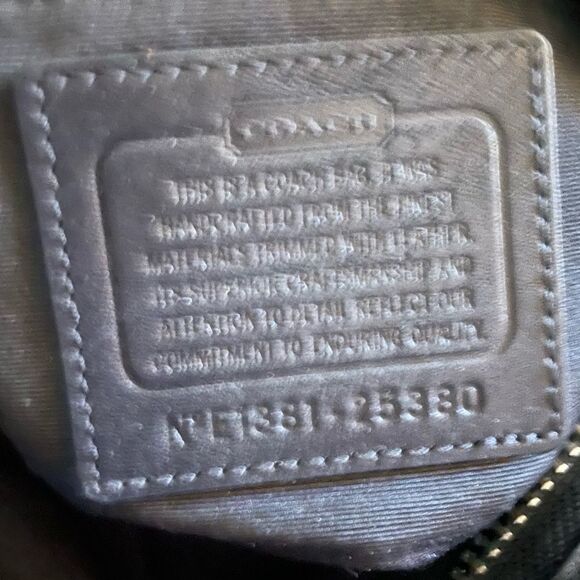 COACH Legacy Duffle in Small Signature Canvas Black Sholder Bag #25380Excellent - Picture 12 of 13